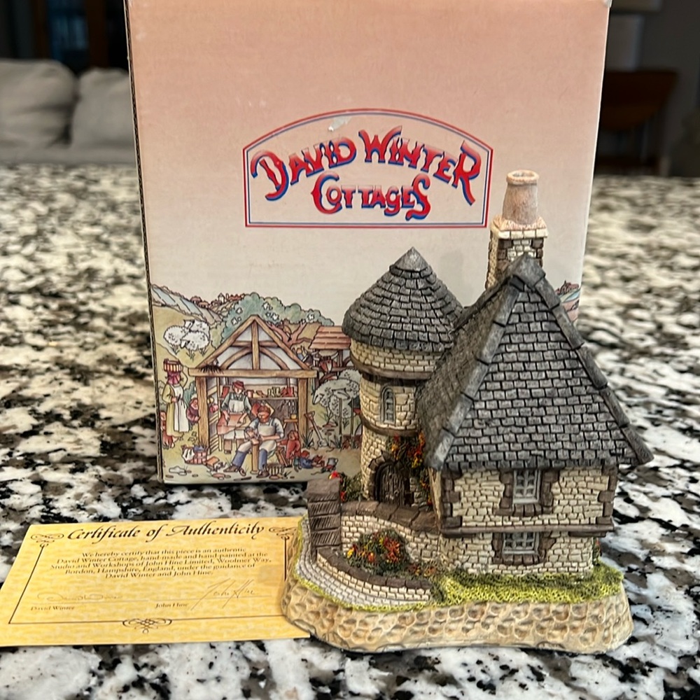 David Winter Cottages Gatekeepers